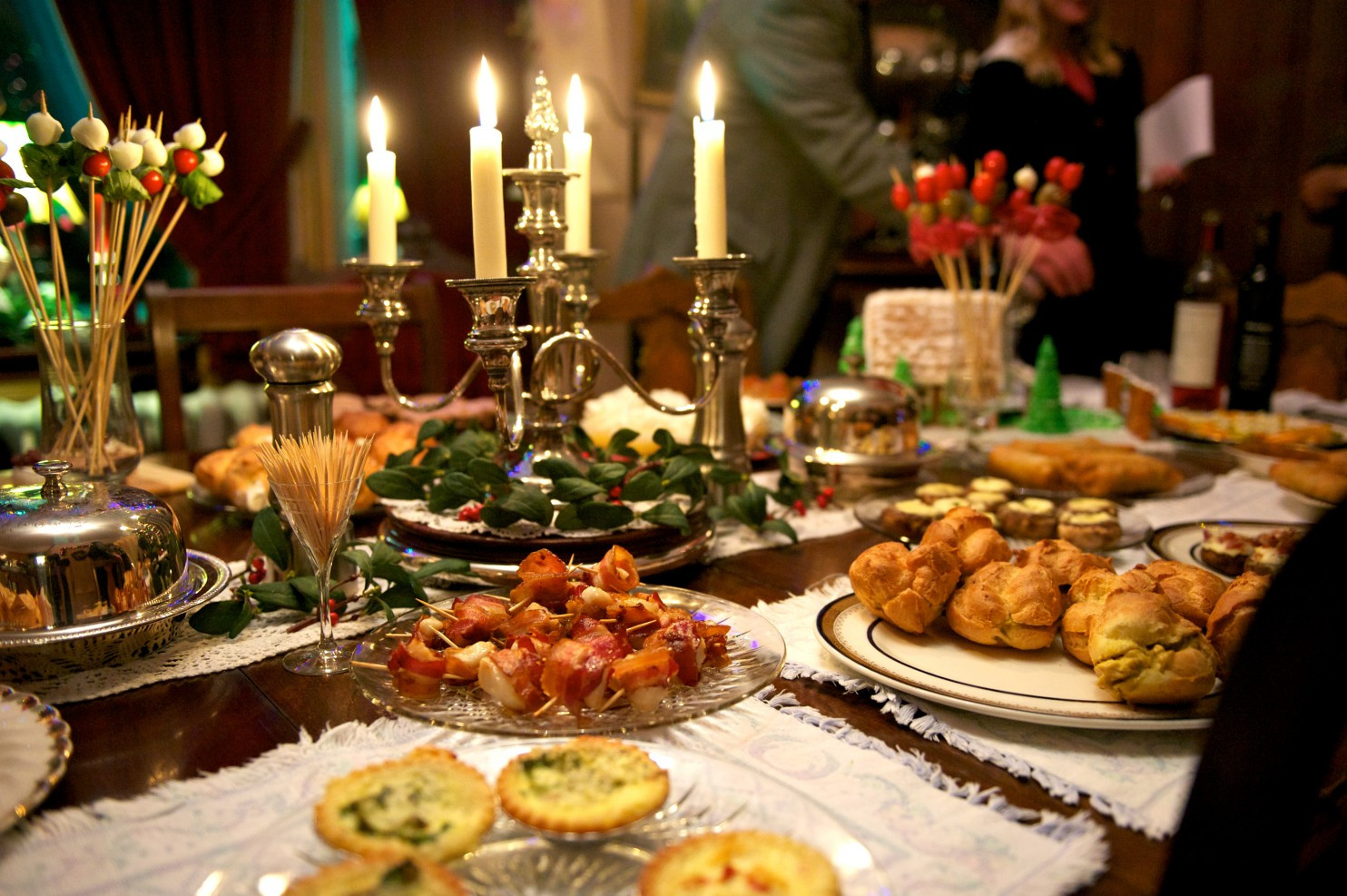 Christmas Dinner Restaurants
 7 Best Options For Dining Christmas Eve & Day in Dallas