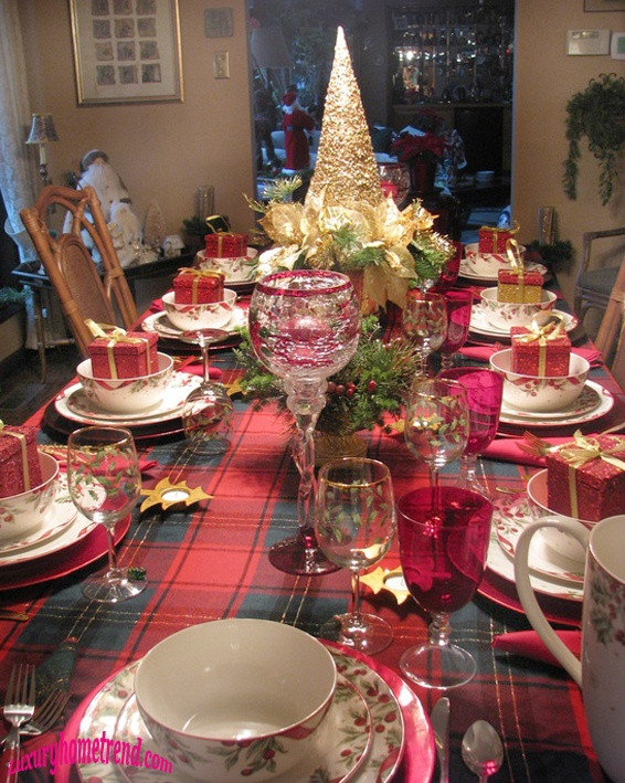 Christmas Dinner Table Decorations
 50 Most Beautiful Christmas Table Decorations – I love Pink
