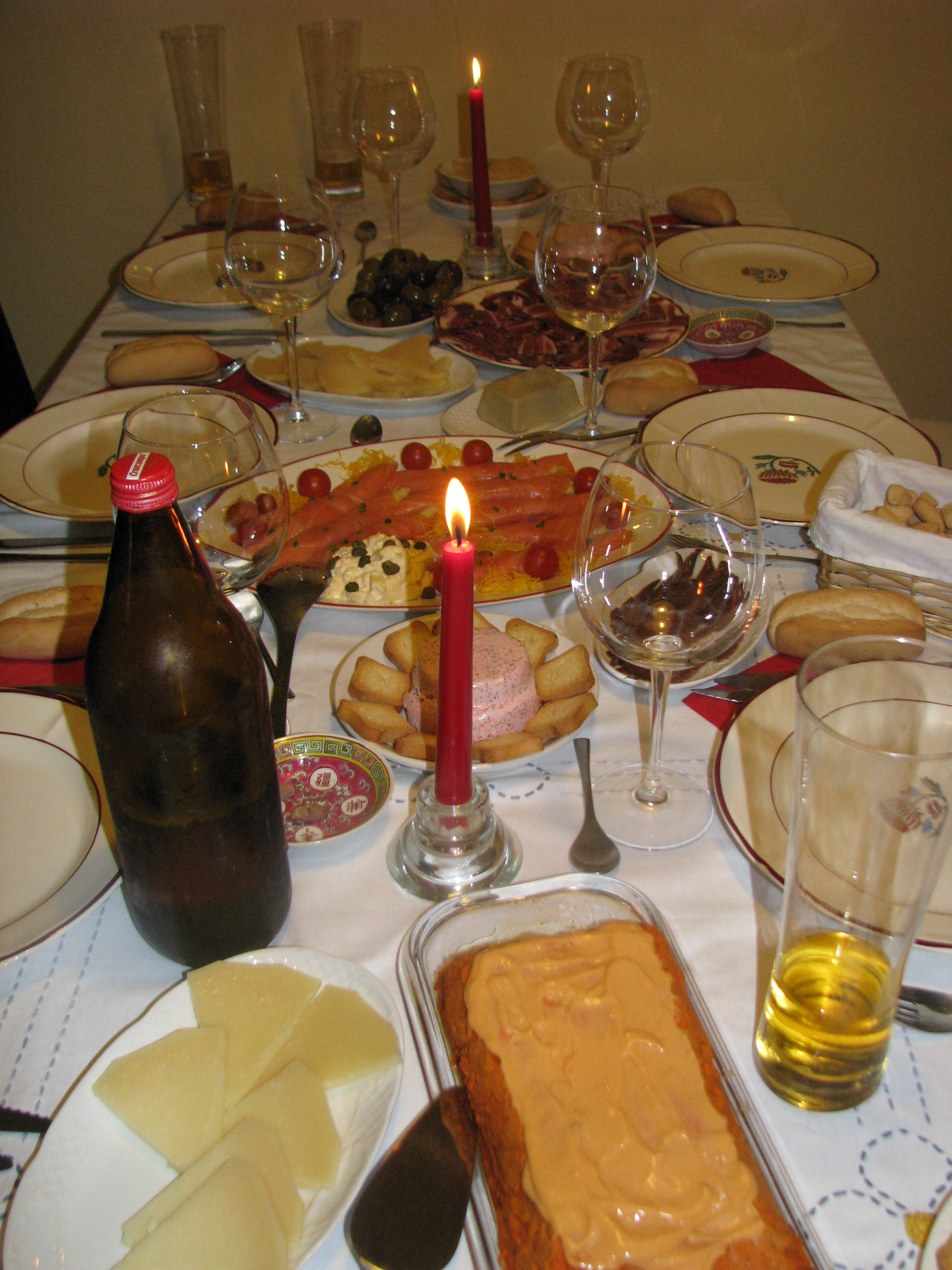 Christmas Dinners In Spain
 A Spanish Christmas Eve Dinner
