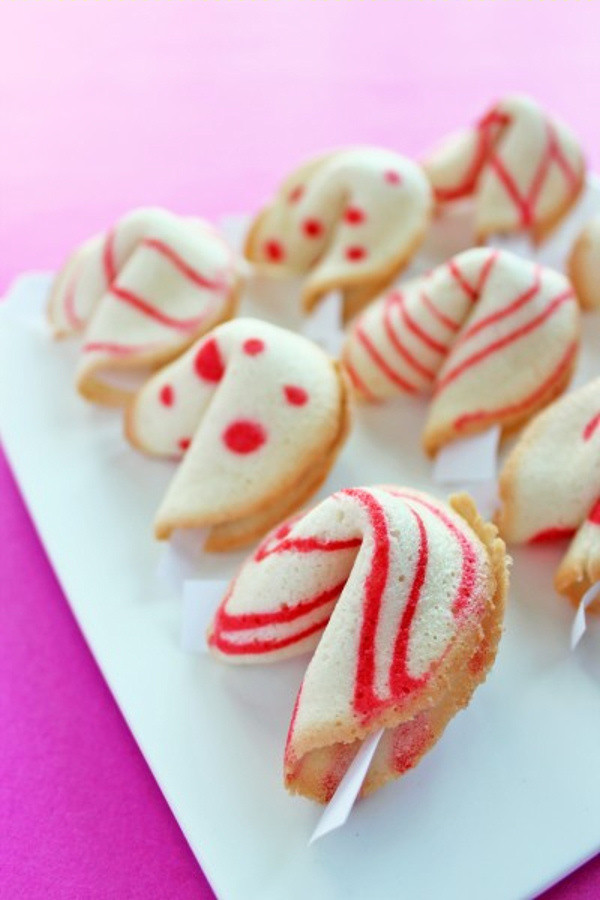 Christmas Fortune Cookies
 Christmas Cookies and Candy Recipes