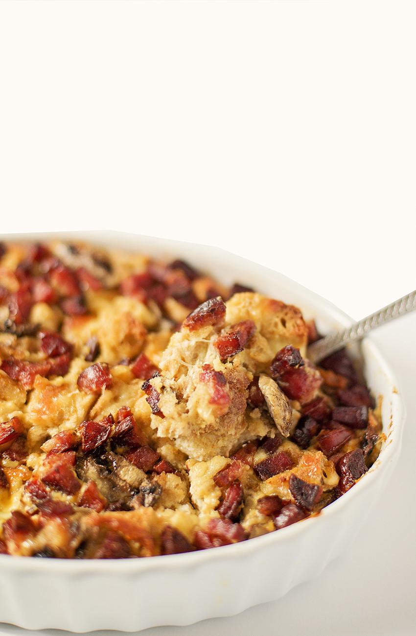 Christmas Morning Breakfast Casseroles
 Must Bake Christmas Morning Breakfast Casserole