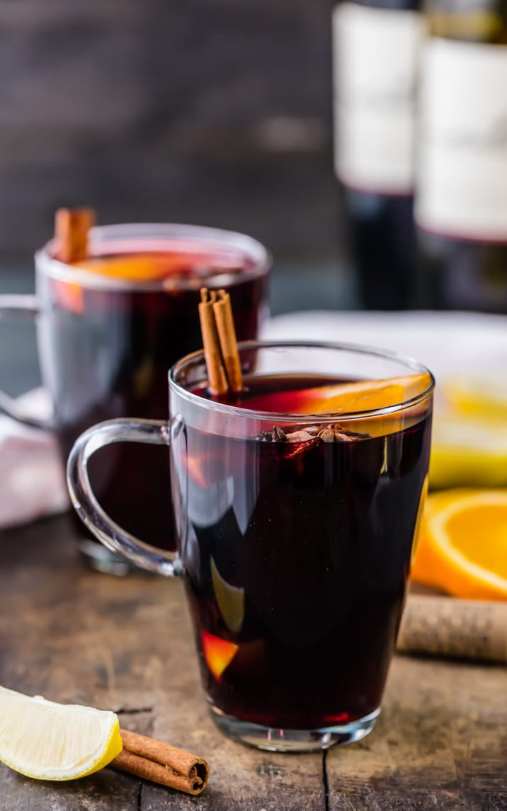 Christmas Mulled Wine
 Holiday Spiced Mulled Wine