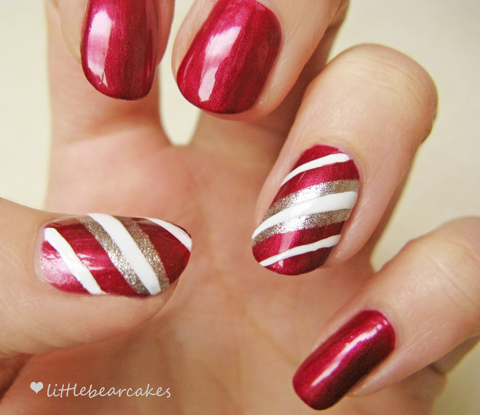Christmas Nails Candy Cane
 Nails Candy Cane – Done well these can be the icing on