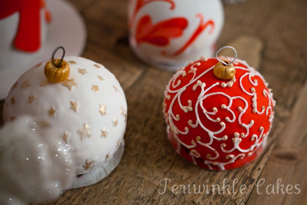 Christmas Ornaments Cakes
 Periwinkle Cakes Christmas Ornaments in Cake