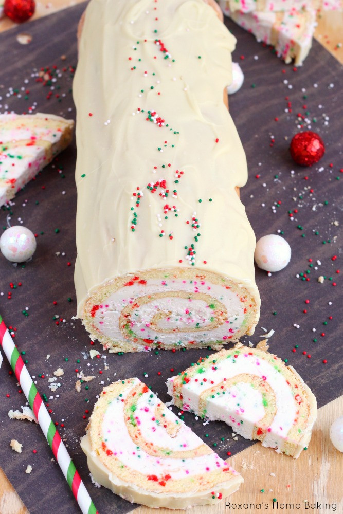 Christmas Roll Cakes
 Christmas vanilla roll cake recipe