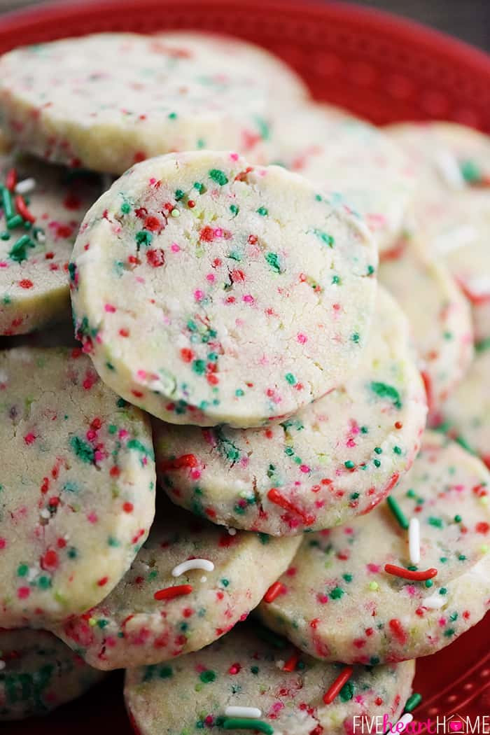 Christmas Shortbread Cookies
 Easy Christmas Shortbread Cookies • FIVEheartHOME