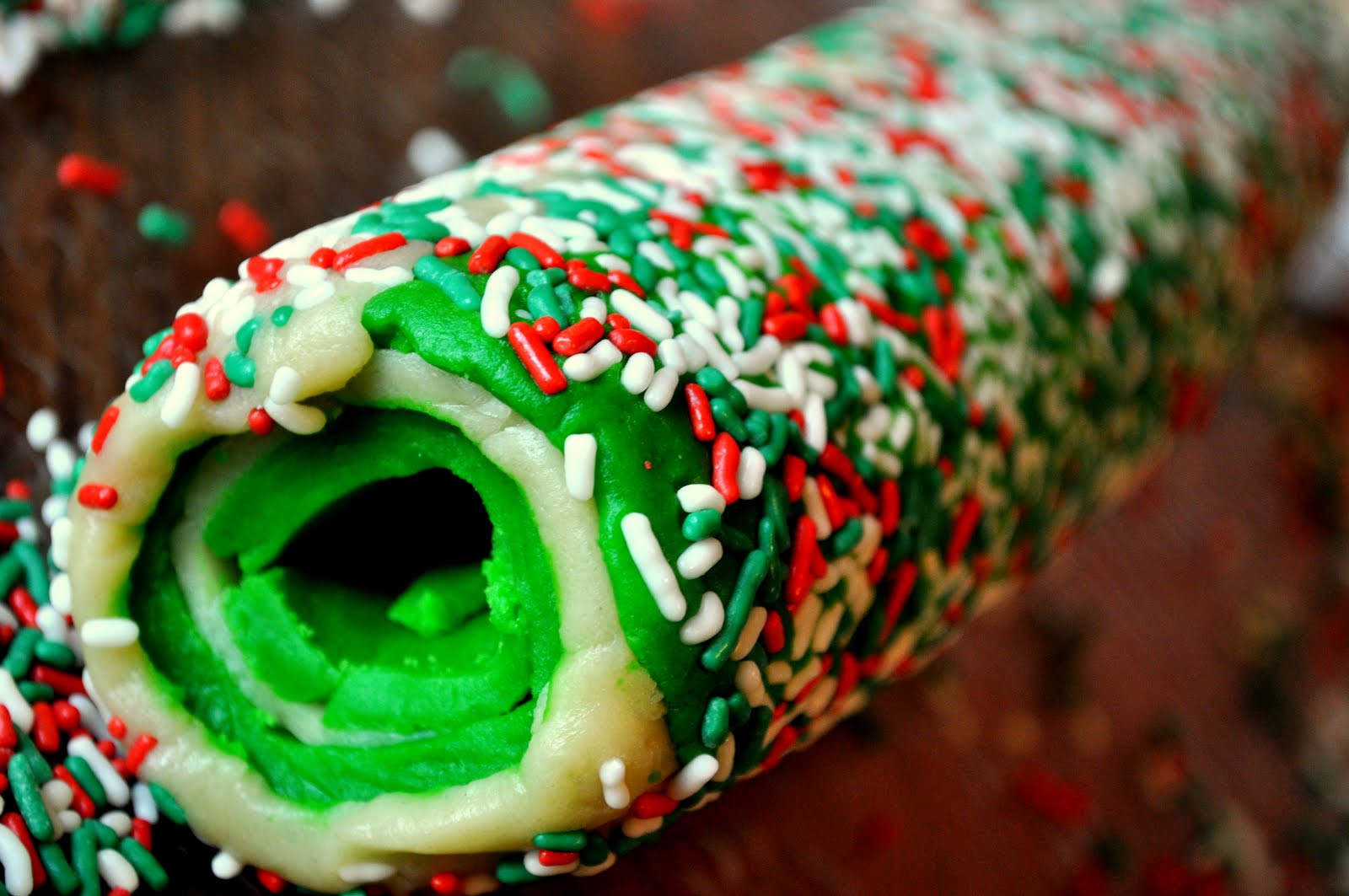 Christmas Sugar Cookies With Sprinkles
 Mommies Need Sleep Too Holiday Recipe Spectacular