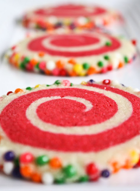 Christmas Swirl Cookies
 How To Decorate Christmas Cookies Christmas Sugar Cookie