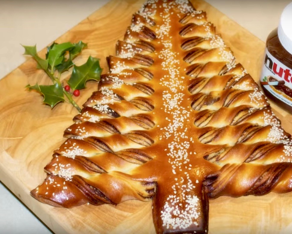 Christmas Tree Bread Recipe
 Nutella Christmas Tree – Tear and Bread Steve s