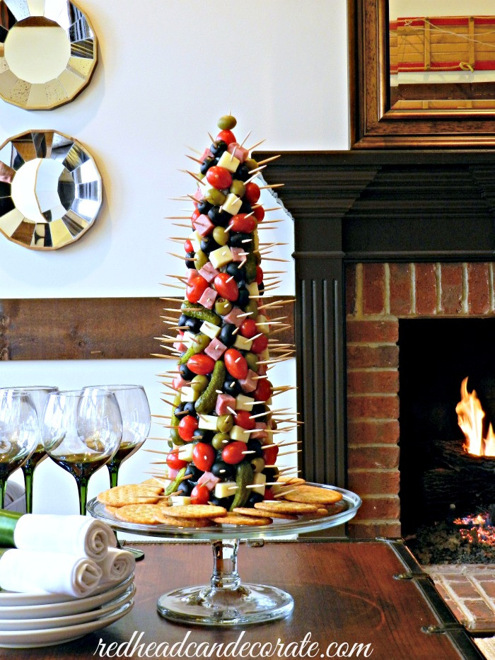 Christmas Tree Shaped Appetizers
 Appetizer Tree Redhead Can Decorate