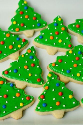 Christmas Tree Sugar Cookies
 Holiday Baking Inspiration
