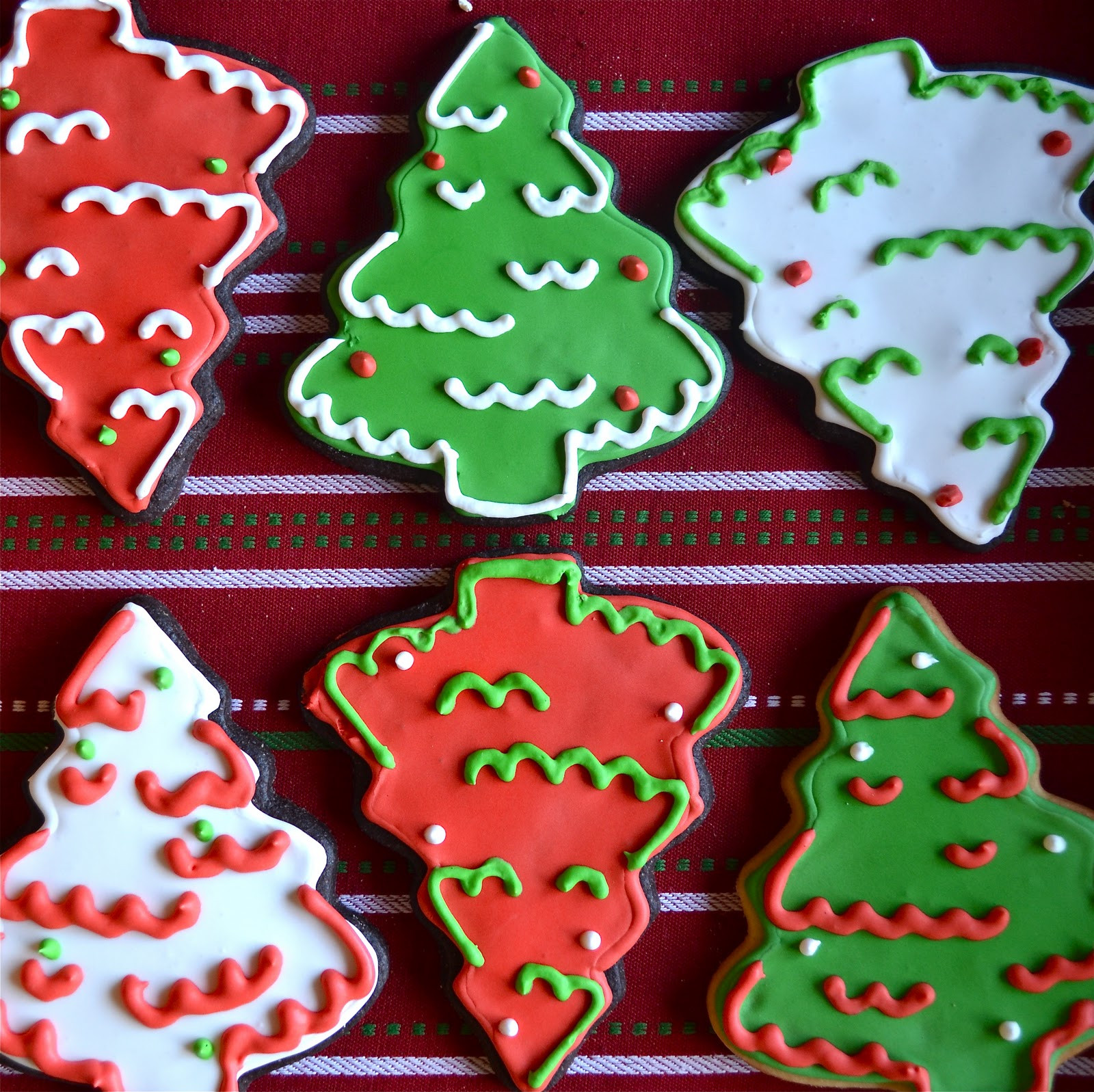 Christmas Tree Sugar Cookies
 Chocolate Christmas Tree Sugar Cookies A Dash of Megnut