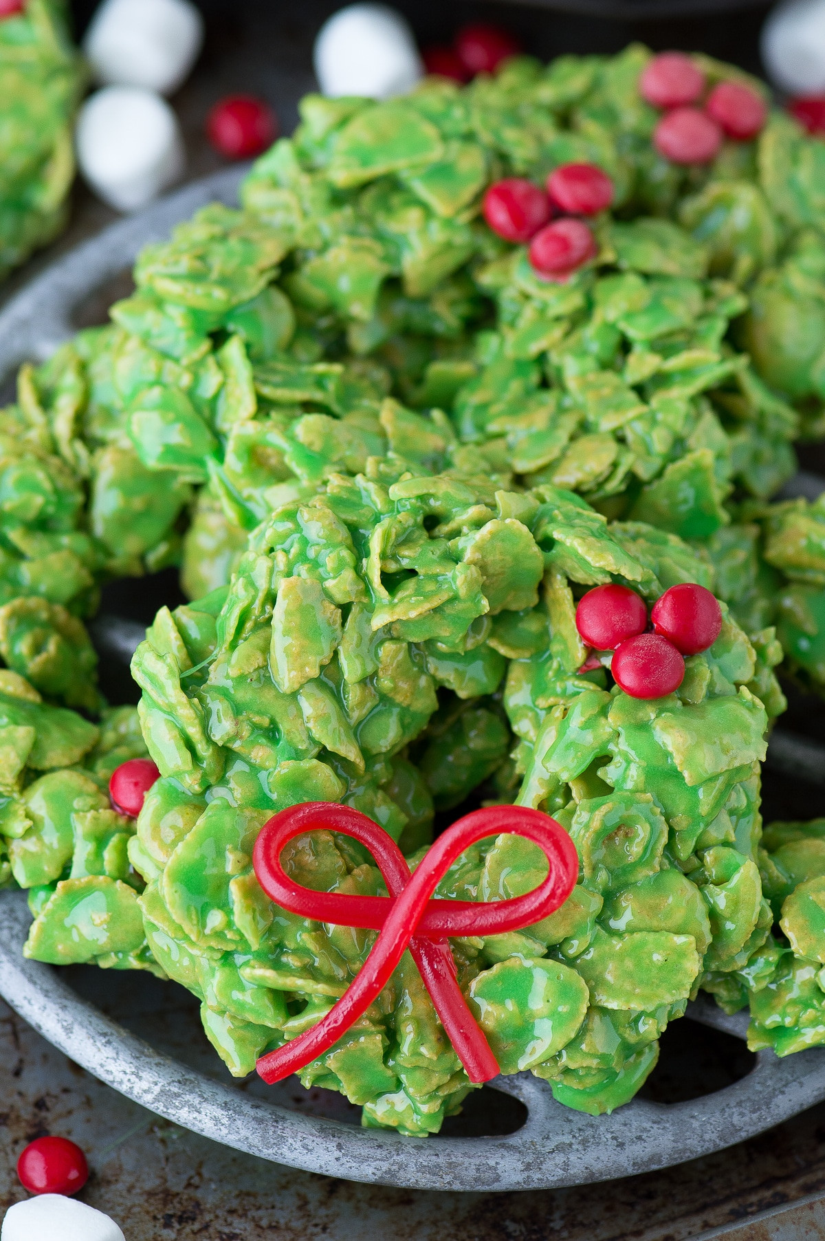 Christmas Wreath Cookies With Corn Flakes
 Christmas Wreath Cookies
