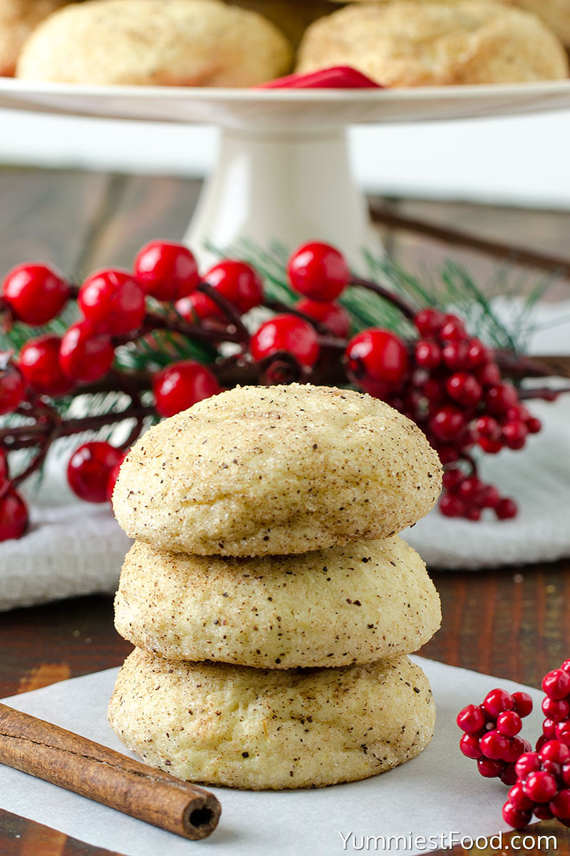 Cinnamon Christmas Cookies
 Easy Cream Cheese Cinnamon Christmas Cookies Recipe from