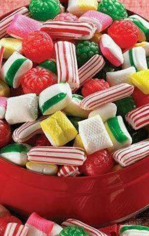 Classic Christmas Candy
 Classic Christmas Can s Christmas