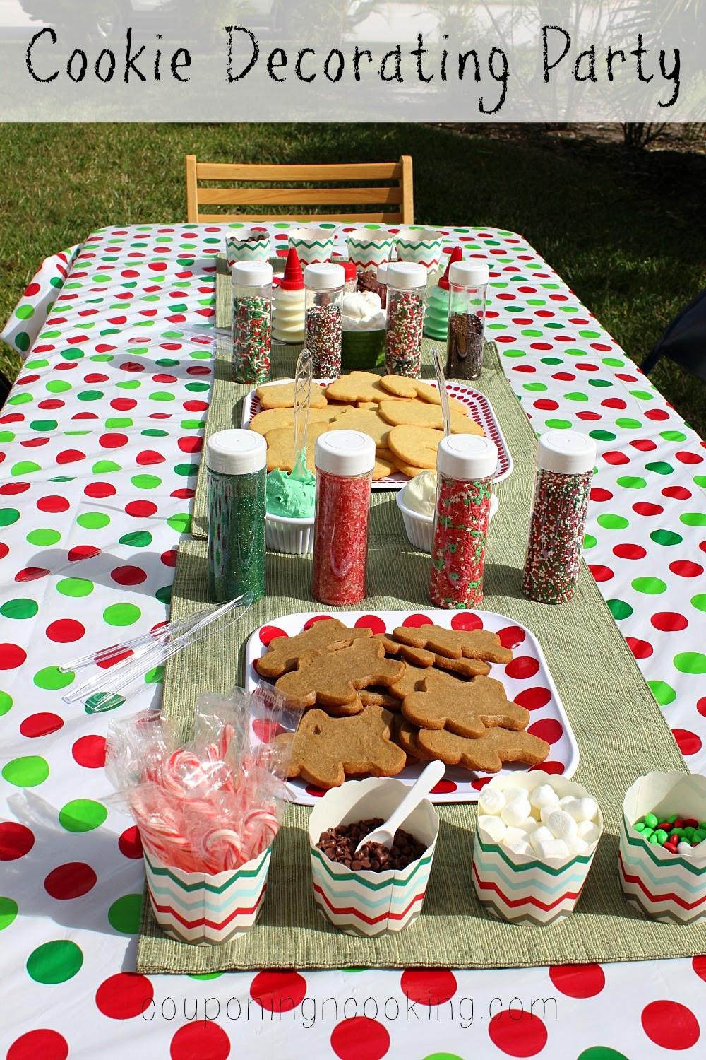 Cookies Christmas Party
 Tobins Tastes Holiday Cookie Decorating Party Easy