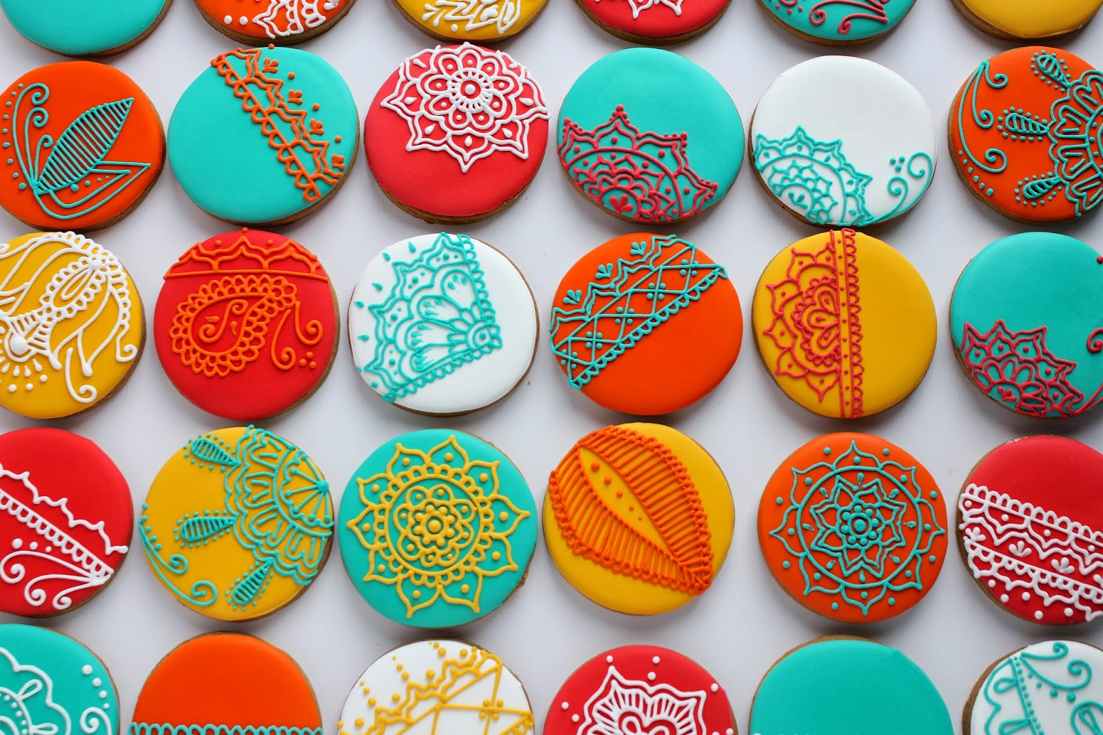Cool Christmas Cookies
 Sugar Bea s Blog Henna inspired Christmas Cookies for