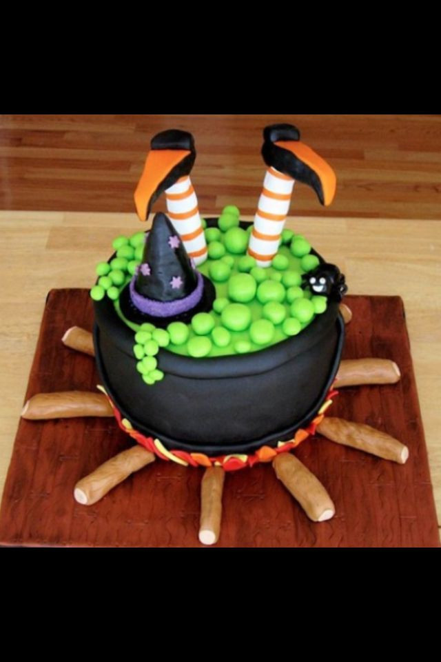 Cool Halloween Cakes
 25 best ideas about Witch cake on Pinterest