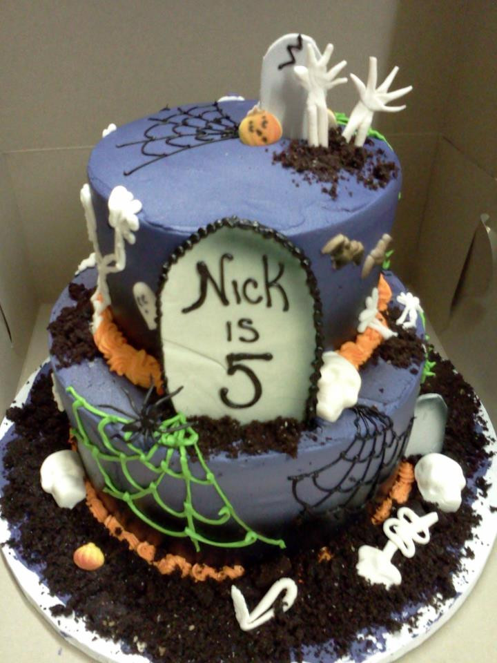 Cool Halloween Cakes
 Leslie s Cool Cakes from Stan s Northfield Bakery