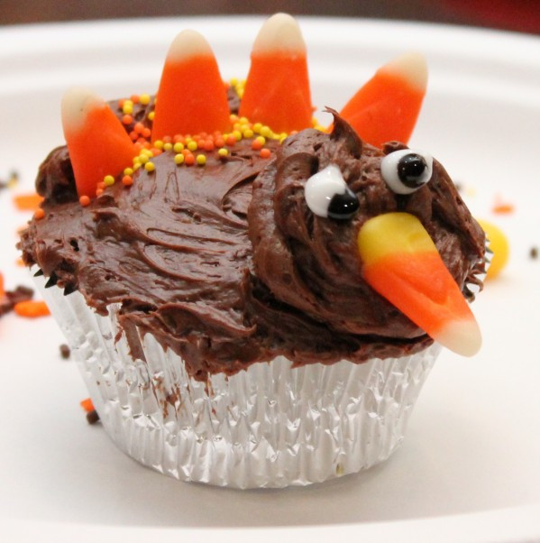Cool Thanksgiving Desserts
 Thanksgiving Recipe Idea Betty Crocker Turkey Cupcakes