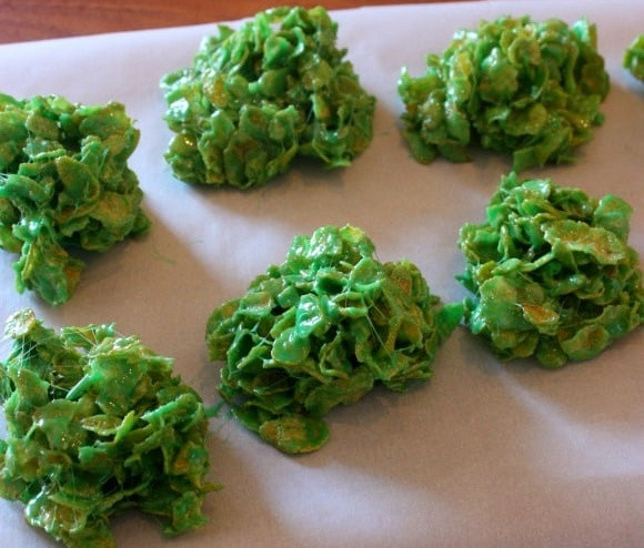 Cornflake Christmas Wreath Cookies With Corn Syrup
 Holiday Cookies Stand out from the Crowd with These Easy