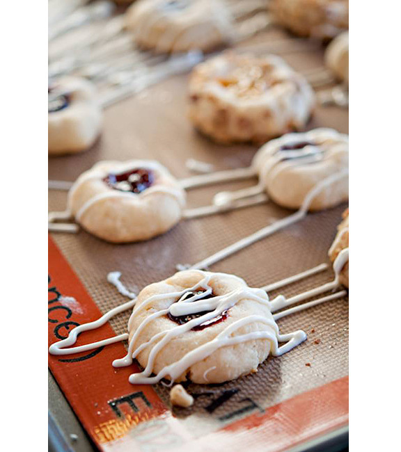 Cream Cheese Christmas Cookies
 Holiday Cream Cheese Cookies 4 Ways Taste and Tell