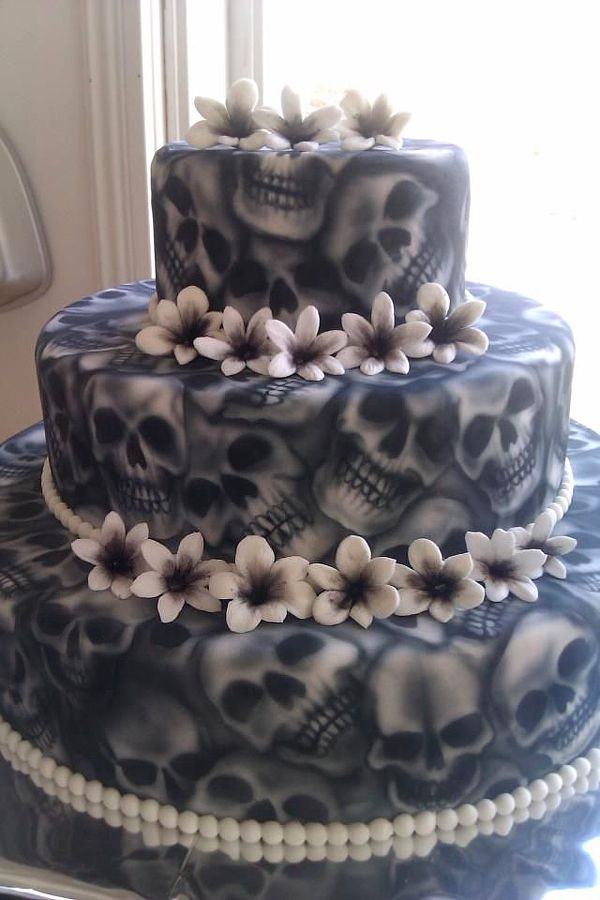 Creepy Halloween Cakes
 25 Best Ideas about Scary Cakes on Pinterest