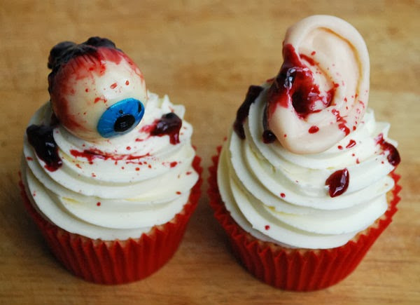 Creepy Halloween Cupcakes
 25 Weird Creepy Spooky and Scary Halloween Cakes