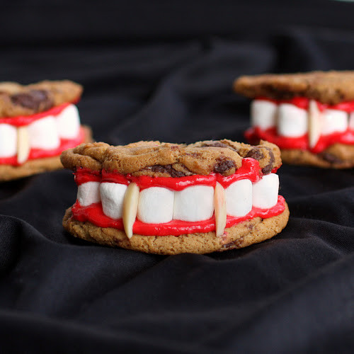 Creepy Halloween Desserts
 Scary Good Desserts For Halloween Sinful Nutrition