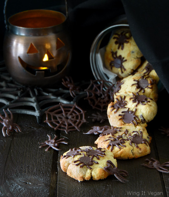 Creepy Halloween Desserts
 17 Spooky and Delicious Halloween Desserts and Treats