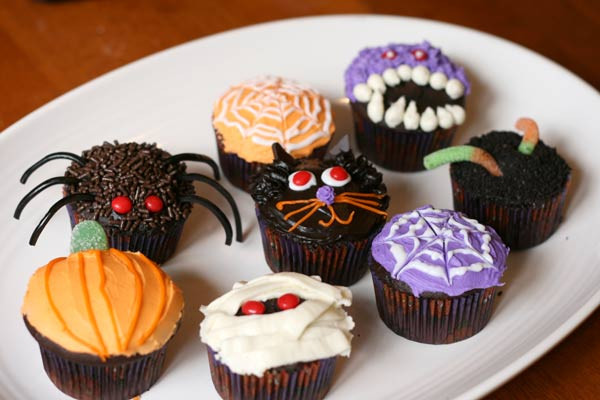Cupcakes Para Halloween
 Fichas de Inglés para niños Halloween cupcakes