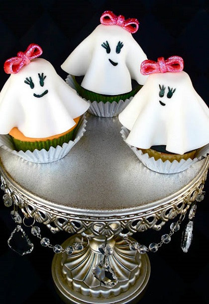 Cute Halloween Cupcakes
 Halloween Treats 10 Scary Halloween Cupcakes