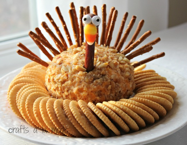 Cute Thanksgiving Appetizers
 Thanksgiving Turkey Cheese Ball Crafts a la mode