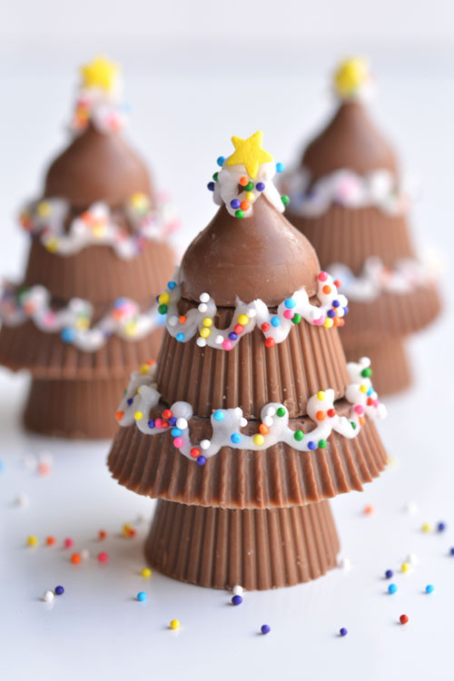 Desserts To Make For Christmas
 25 Fun Christmas Treats – Fun Squared
