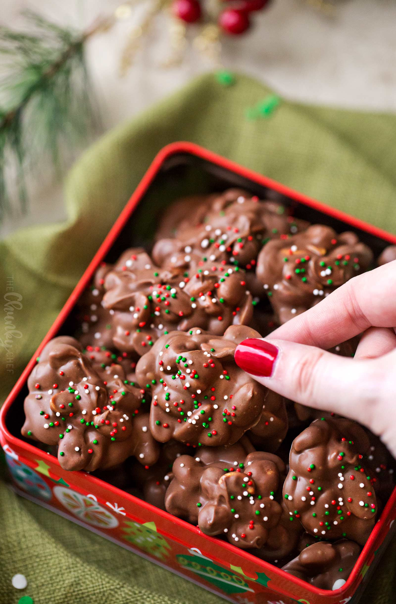 Diy Christmas Candy
 Easy Christmas Crockpot Candy The Chunky Chef