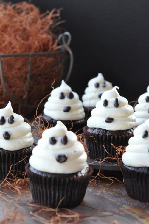 Diy Halloween Desserts
 Ghost Cupcakes