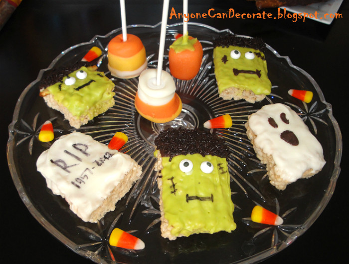Diy Halloween Desserts
 Anyone Can Decorate Easy DIY Sweets and Treats Fall