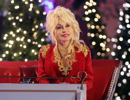 Dolly Parton Candy Christmas
 Parton Christmas tree lighting Cowboys give NBC big week