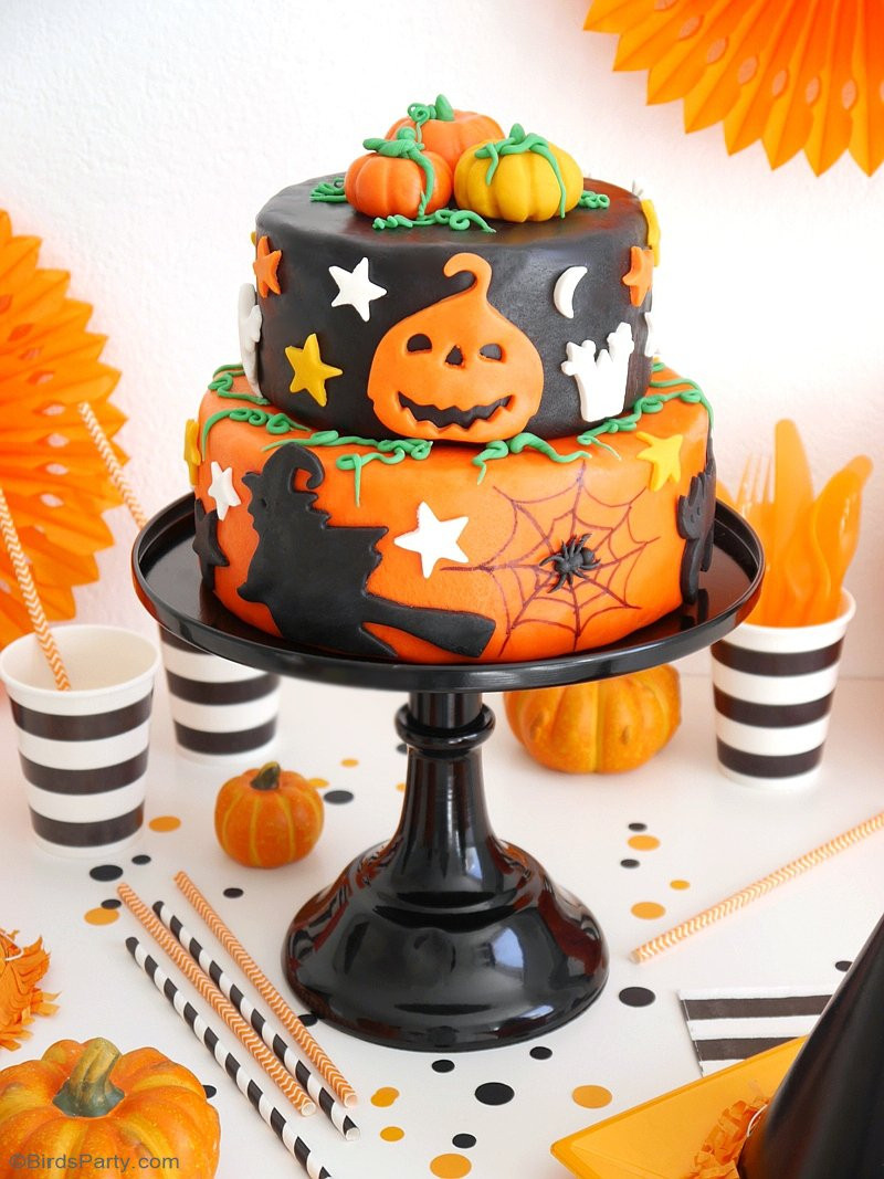 Easy Halloween Cakes
 A Super Easy Two Tier Halloween Cake Party Ideas