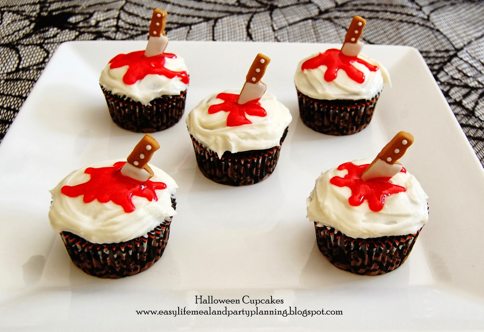 Easy Halloween Cupcakes Decorations
 Easy Life Meal and Party Planning October 2013