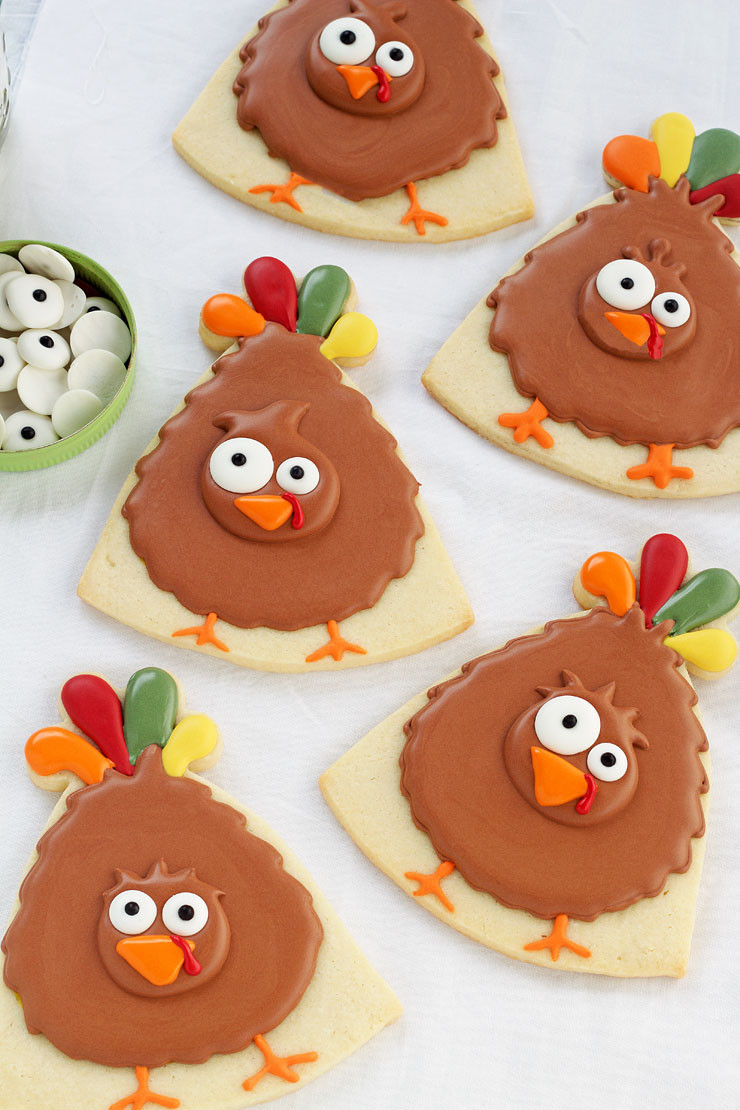 Easy Thanksgiving Turkey
 Simple Turkey Cookies