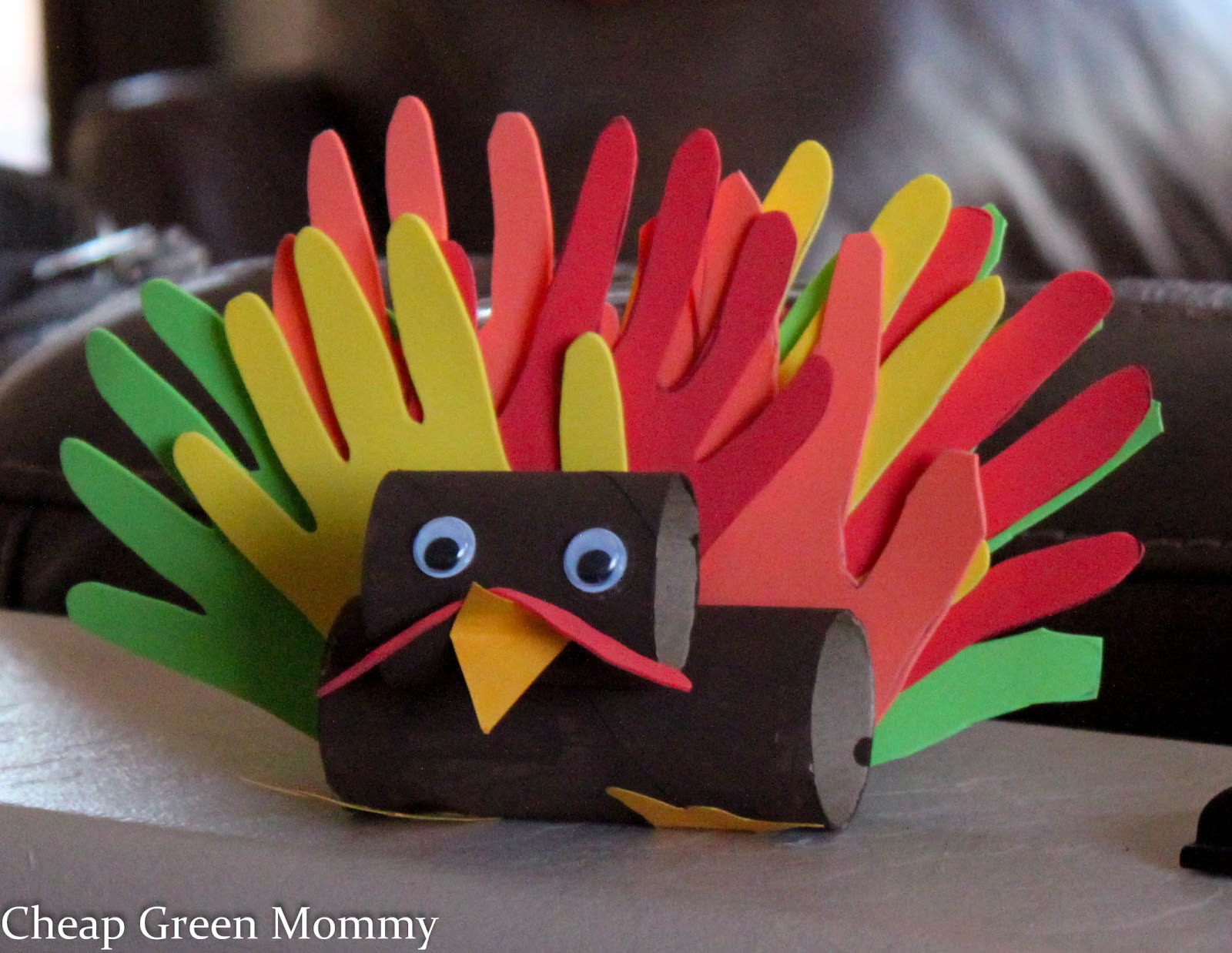 Easy Thanksgiving Turkey
 Cheap Green Mommy Easy Thanksgiving Turkey Kid Craft