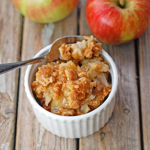 Fall Apple Desserts
 18 DELICIOUS Apple Desserts for fall