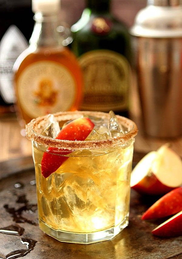 Fall Tequila Drinks
 Apple Cider Margarita Thanksgiving Cocktails