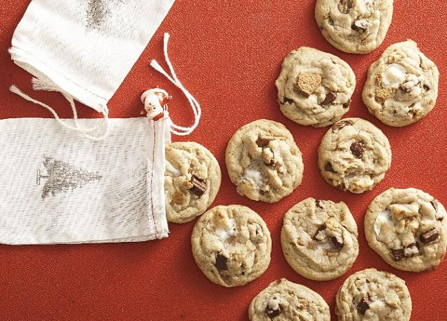 Famous Christmas Cookies
 Our Top 20 Most Cherished Holiday Cookies