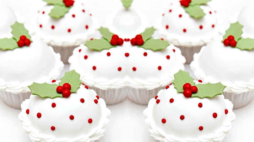 Fancy Christmas Desserts
 Pop Culture And Fashion Magic Christmas desserts – Cupcakes