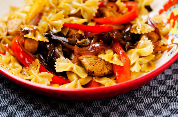 Farfalle Pasta Recipes Vegetarian
 Chicken farfalle with sweet peppers and aubergine recipe