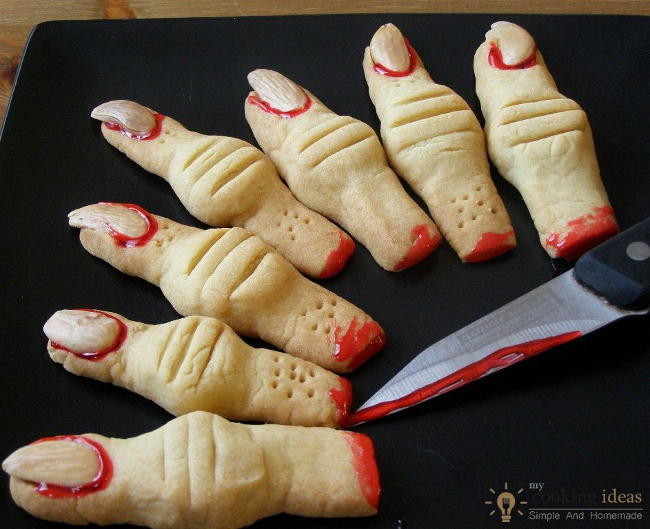 Finger Halloween Cookies
 Creepy Monster s Finger Cookies