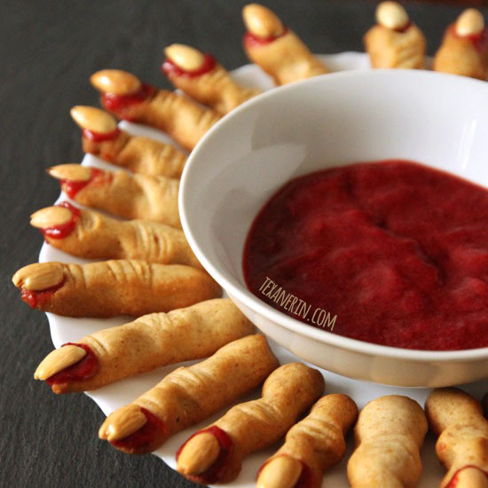 Fingers Cookies Halloween
 Witch Finger Cookies without food coloring Texanerin