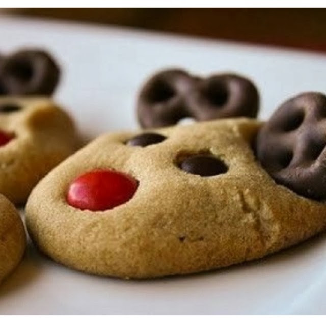 Fun Christmas Baking Ideas
 Fun And Easy Christmas Cookies Recipe — Dishmaps